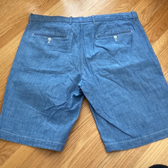 Gap shorts - Picture 2 of 5